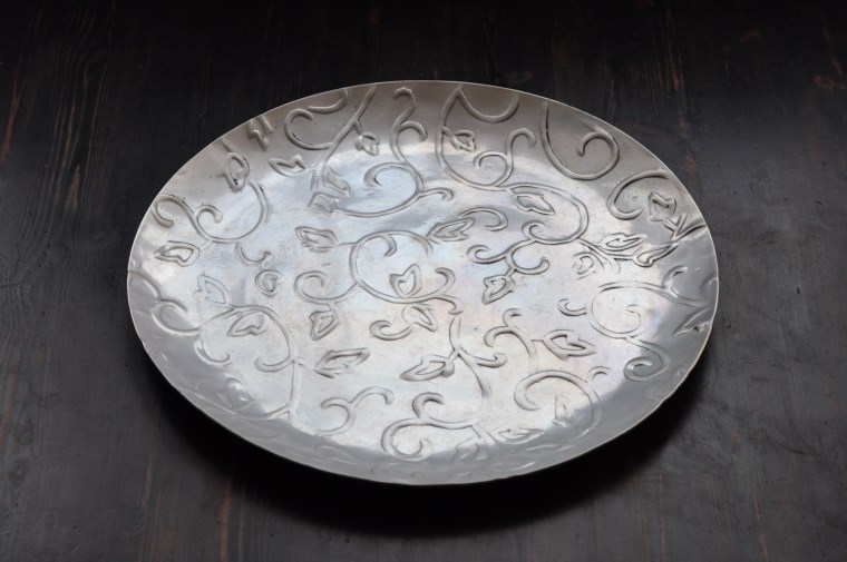 Big metal Tray / Plate with 3D floral ornament